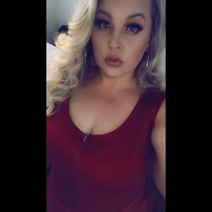 Meet your Posher, Mandy